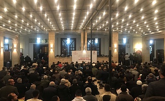 Malatya’da Kadir Gecesi Coşkusu: Camiler Dolup Taştı
