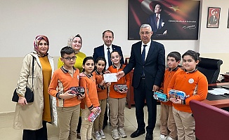 Öğrencilerden Gazze'ye Yardım Kampanyası