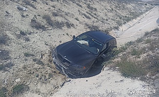 Darendede Araç Yol Kenarına Devrildi: 1 Yaralı