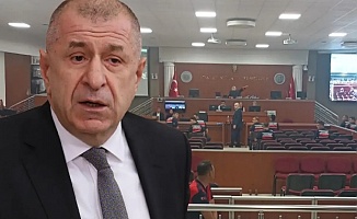 Ümit Özdağ Tahliye Edildi
