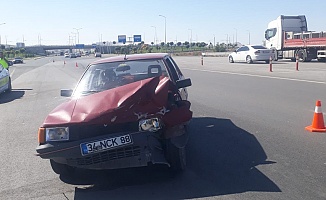 Malatya'da İki Otomobil Çarpıştı: 2 Yaralı