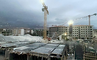 Elektrik Akımına Kapılan İşçi Ağır Yaralandı