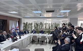 Bir Asrın Tanığı Malatya Ticaret Ve Sanayi Odası Kitabı Tanıtıldı