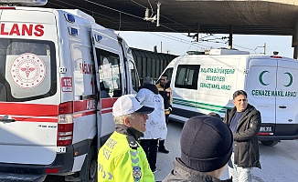 Yük Treni 17 Yaşındaki Genci Hayattan Kopardı!