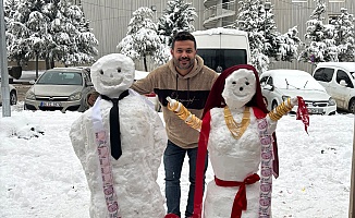 Kardan Kadın Ve Erkek Evlendi