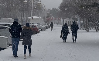 Malatya’da Kar Yağışı Etkisini Artırdı!