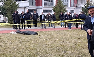 Ekmek Almaya Giderken Kalp Krizi Geçirdi