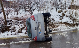 Kar Ve Buzlanma Kazaya Neden Oldu