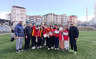Okul Sporları Yıldız Kızlar Hokey Müsabakaları Sona Erdi