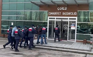 18 İlde Dolandırıcılık ve Yasa Dışı Bahis Operasyonu: 67 Tutuklama