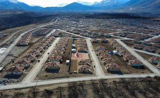 Malatya’da Depremzedeler Yeni Yuvalarına Kavuşuyor