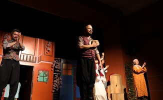 Malatya'da Dünya Tiyatrolar Günü Kutlandı