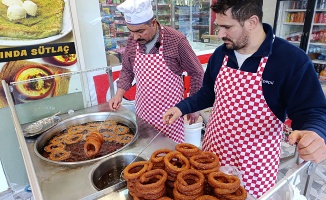 Ramazan’ın Gözdesi Halka Tatlısı