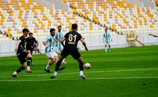 Yeşilyurtspor Play-Off’ta !