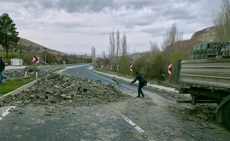 Sürücü Direksiyon Başında Uyuyakaldı