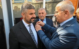 CHP’den İstifa Eden Günaydın AK Parti Saflarında