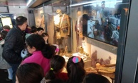 Çanakkale Mobil Müzesi Darende’de Ziyarete Açıldı