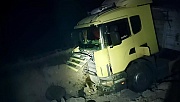 Tır Su Kanalına Düştü!