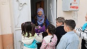 Battalgazi Belediyesi’nden Çocuklarla Bayram Ziyareti