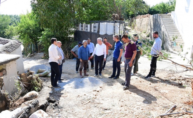 Yeşilyurt Belediyesi Yolları Güvenli Hale Getiriyor
